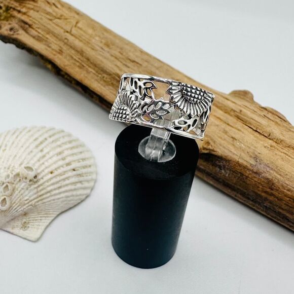 Sterling Silver Sunflower Band Ring, Boho Ring - Picture 1 of 4